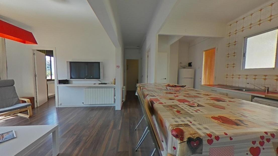 Near Clot&Sagrada Familia Apartment Barcelona Bagian luar foto