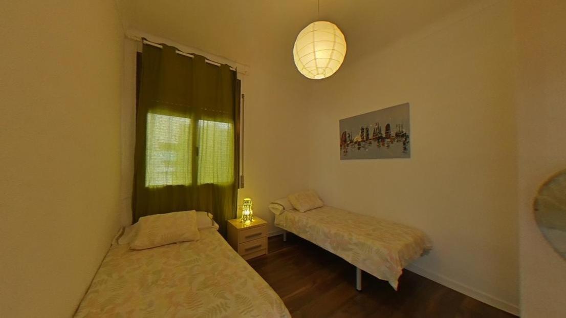 Near Clot&Sagrada Familia Apartment Barcelona Bagian luar foto